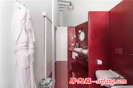 遇到烂户型怎么破？看他如何利用夸张色彩演绎个性loft家