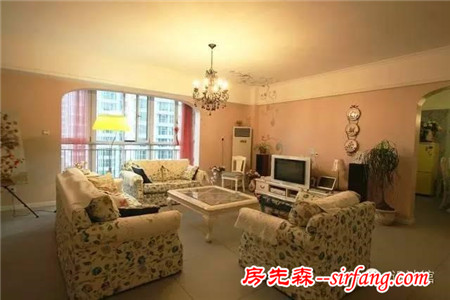 電視墻只刷漆，實(shí)惠又大氣