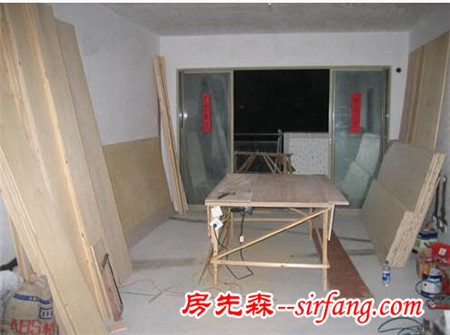 老婆脑洞大开，把所有墙敲了做柜，老公亲自施工