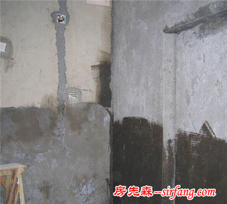 老婆脑洞大开，把所有墙敲了做柜，老公亲自施工