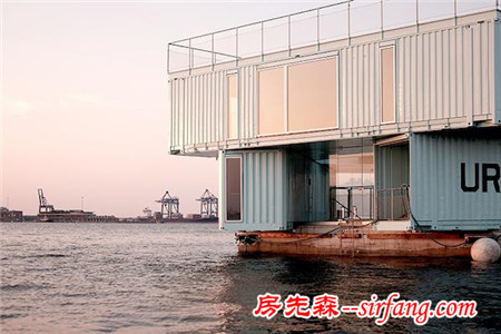 去买深圳6平米88万小户型？还不如集装箱改造的水上房屋