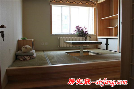 做榻榻米前后悔没听老太太的话 现在后悔得想拆