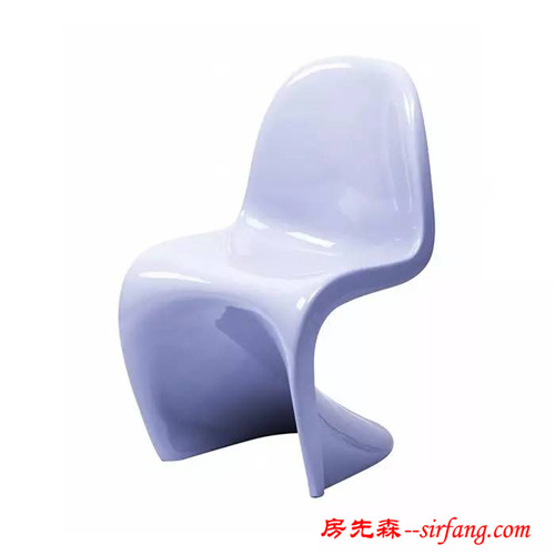 潘頓椅：效仿女性身材，每一個(gè)細(xì)節(jié)都性感到骨子里
