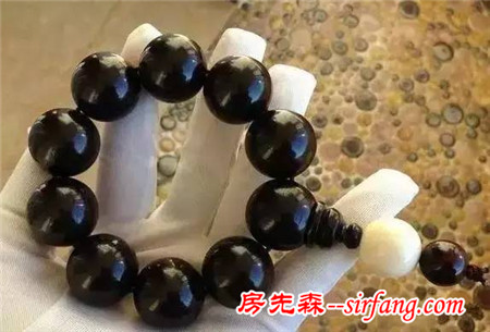 小葉紫檀真正的顏色是什么顏色