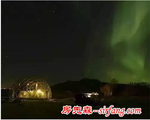 小夫妻在北极圈建水晶房子！ 每天带娃探险、种菜、看极光！还能更美吗？