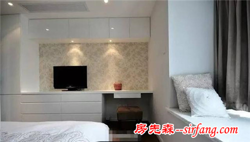 那天，我推开了闺蜜的新婚卧室惊呆了！