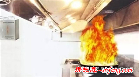 消防提示厨房油垢会诱发火灾？