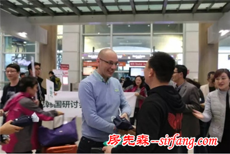 福维克家人欢聚韩国，尽享愉悦旅程