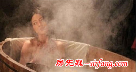 古人通常多久洗一次澡?他们用什么来洗头呢?