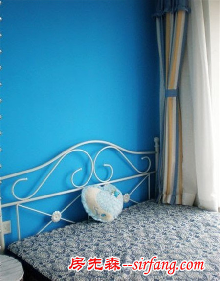 128平方蓝白色调原创设计 让爱琴海常驻我家
