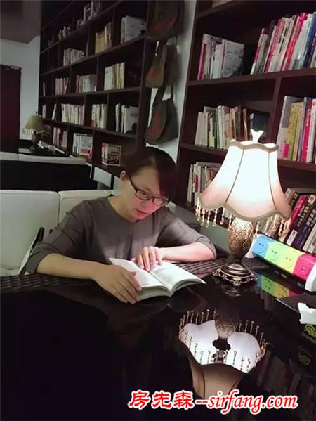 晒书房之七你家是否书香门第？也来晒一个！