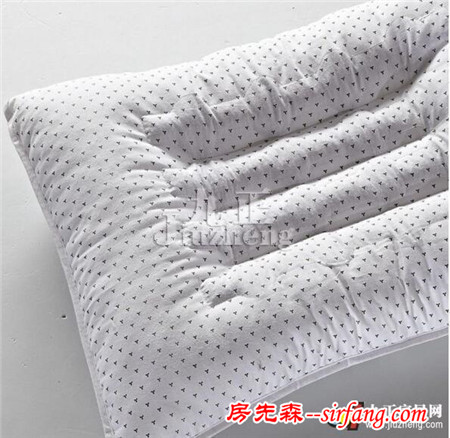 如何选枕头比较好 枕头材质怎么辨别