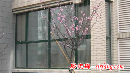 封陽(yáng)臺(tái)，除了好看，耐用也很重要！