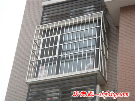 封陽(yáng)臺(tái)，除了好看，耐用也很重要！