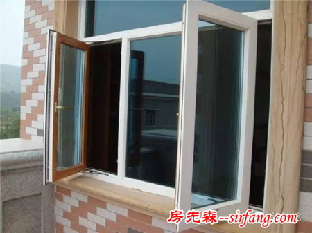 封陽(yáng)臺(tái)，除了好看，耐用也很重要！