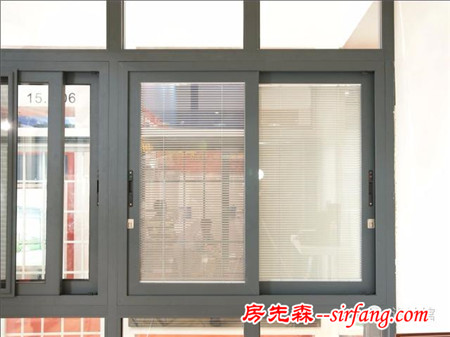 封陽(yáng)臺(tái)，除了好看，耐用也很重要！