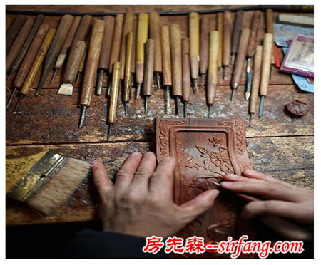 多套佳作角逐首届中国传统家具明式圈椅制作工匠大赛