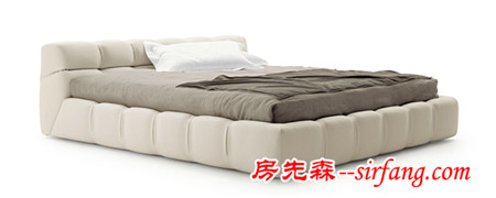 跟明星私宅學(xué)家具怎么搭，藍(lán)瘦香菇丑歐式拜拜！