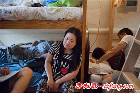 挣扎在纽约的华人，三代人拥挤在30平米的蜗居