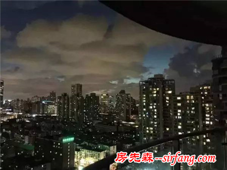 周一家居|走廊变书房，这个建筑师的家太有看头了~