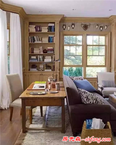 小户型客厅＋书桌，这种搭配还真妙！