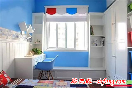 老婆7万装125㎡婚房，可朋友说我家的壁纸辣眼睛