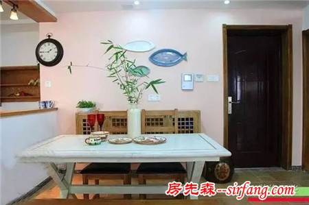 老婆7万装125㎡婚房，可朋友说我家的壁纸辣眼睛