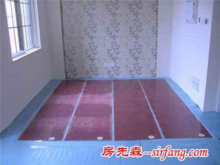 装这种地暖的人都后悔了！又贵又不好，你家装了吗