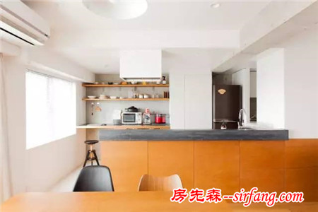 與其追求表面的虛榮，不如尋找內(nèi)心的閑適
