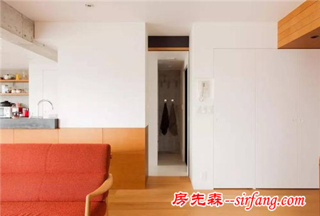 與其追求表面的虛榮，不如尋找內(nèi)心的閑適