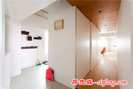 與其追求表面的虛榮，不如尋找內(nèi)心的閑適