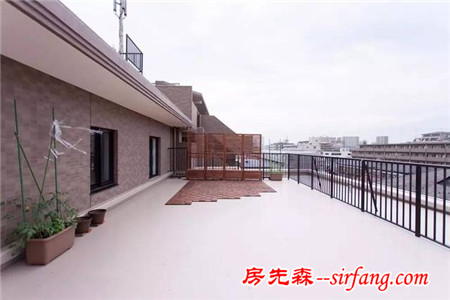 與其追求表面的虛榮，不如尋找內(nèi)心的閑適