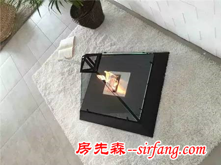 優(yōu)雅的玻璃金字塔暖爐