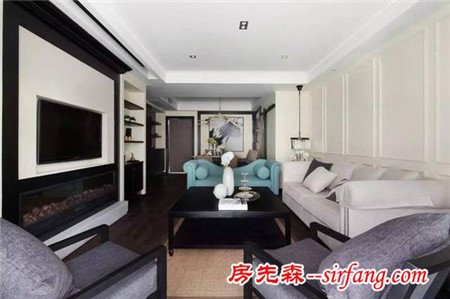 房子同時(shí)出現(xiàn)素雅和大綠兩個(gè)色系，看似沖突其實(shí)不