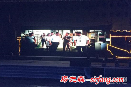网易直播|“百企万亿”周年盛典暨中国建材家居产业领袖10.25赤壁峰会