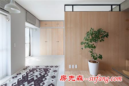 清新养眼原木风 64平米开放式公寓