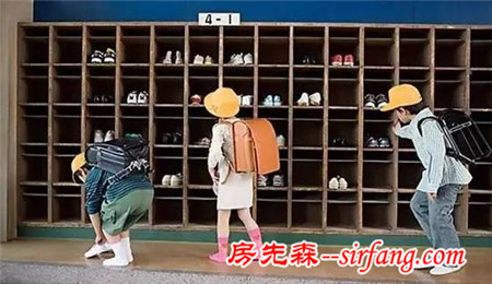 为什么日本人喜欢进门就脱鞋？