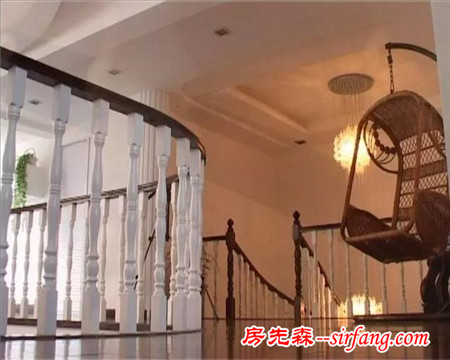 家园·第一家居：老房翻新装修五大细节， 楼梯选购四大法宝