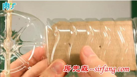 捕鼠器!用塑料瓶和纸板就可以制作