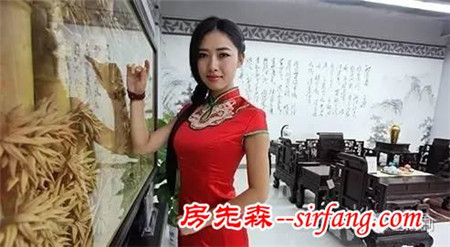 当美女遇上天价红木，你更爱哪个？