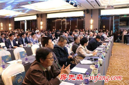 聚焦2016世界地板业工商峰会，见证梵戴克迈向国际舞台