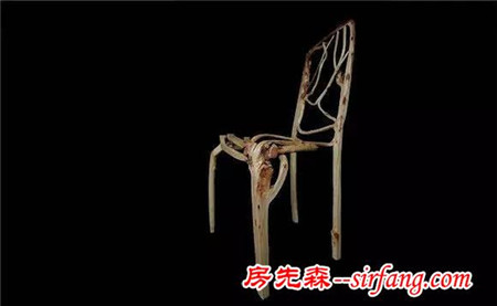 十年时间，他在地里种出四百把椅子，一把卖几万元