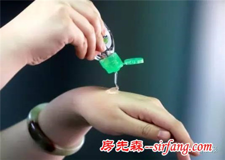 很多人都在用的這種洗手液~竟能被點(diǎn)燃！醫(yī)生這樣說...