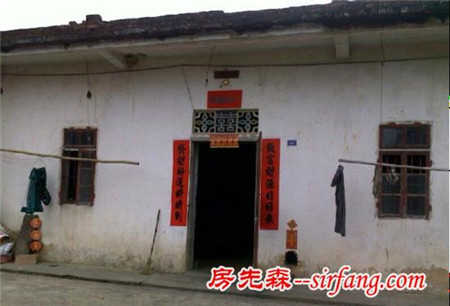 惠州小伙回農(nóng)村蓋婚房 深圳樓市瘋漲稱(chēng)一點(diǎn)都不后悔