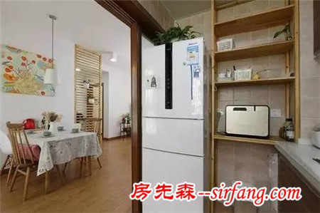 92平兩居室，木格屏風(fēng)化解入戶門正對(duì)衛(wèi)生間門
