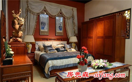 朋友就逛了一天这种会所后，家都不想回了