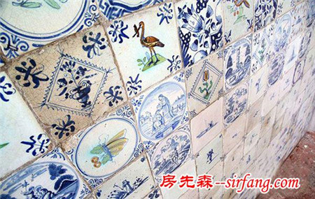 施工队拆迁发现异样瓷砖，专家鉴定后工人笑开了花！
