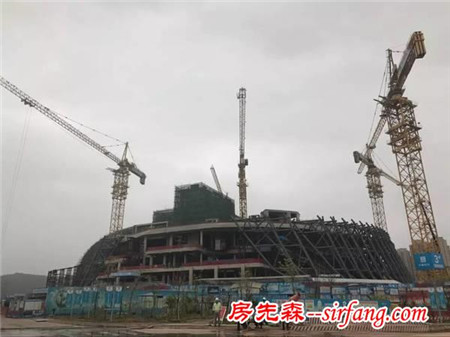 这座喀斯特地貌的建筑封顶了……未来，南宁又将新添一做文化地标！