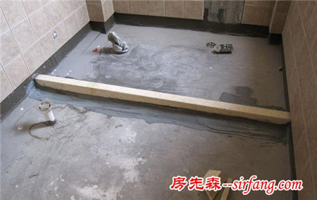 卫生间是先装挡水条还是先铺地砖？看完这个，才明白我家做反了！