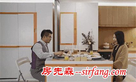 單間秒變豪華loft，他在郊區(qū)的小房子驚到了地產(chǎn)大佬們